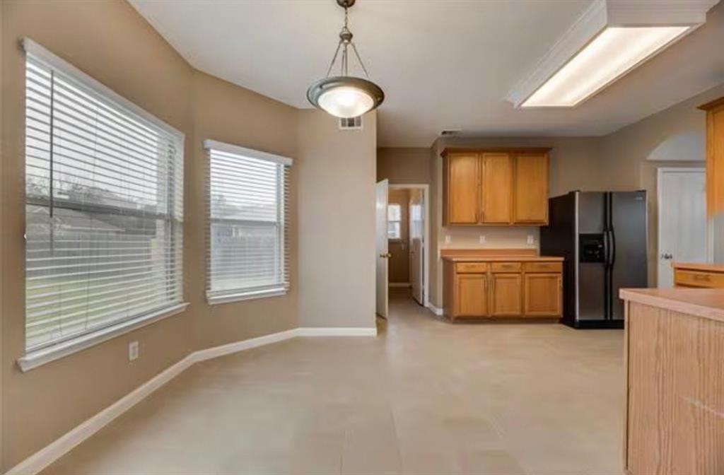 1119 Gaines Mills Road Grand Prairie, TX 75052 - Photo 12 of 17