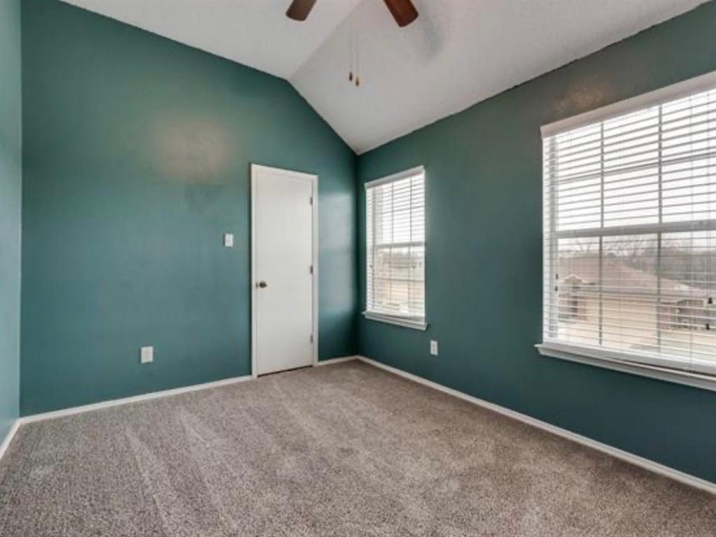 1119 Gaines Mills Road Grand Prairie, TX 75052 - Photo 14 of 17