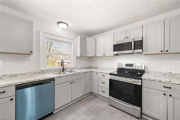 $465,900 | 1561 Handy Road, Denton, NC 27239