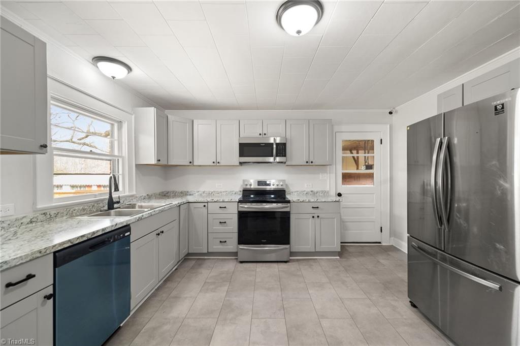 1561 Handy Road Denton, NC 27239 - Photo 15 of 45