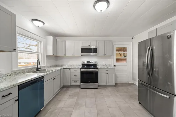 $465,900 | 1561 Handy Road, Denton, NC 27239