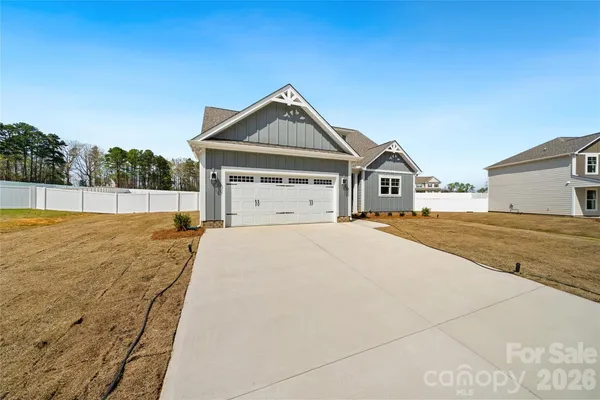 $464,900 | 11577 Vly Oaks Lane, Unit 30, Stanfield, NC 28163