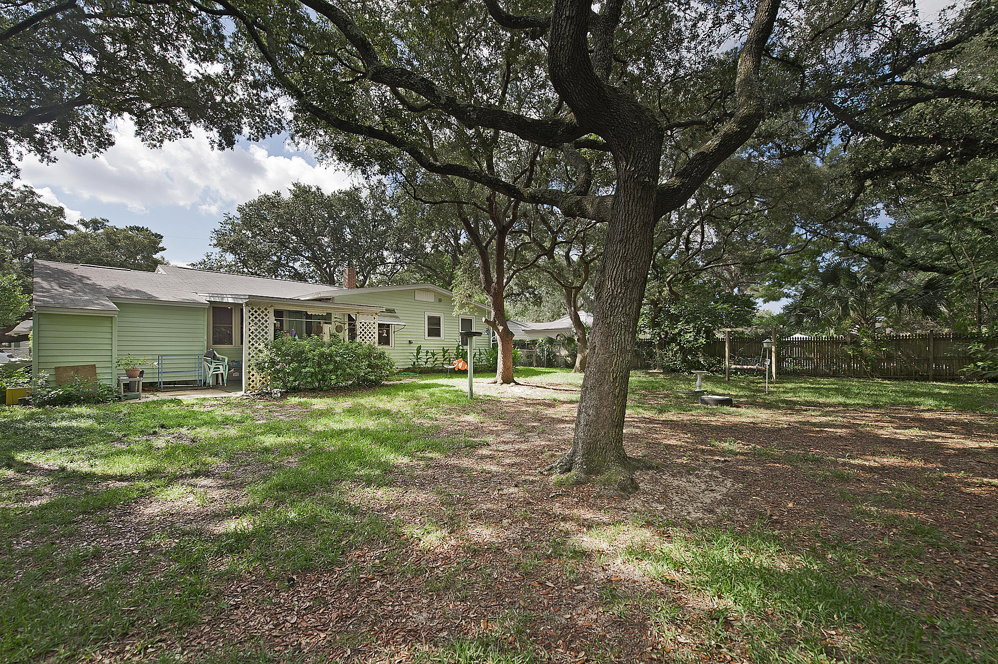 305 Okaloosa Road Northeast Fort Walton Beach, FL 32548 - Photo 21 of 26 a view of a house with yard and tree s