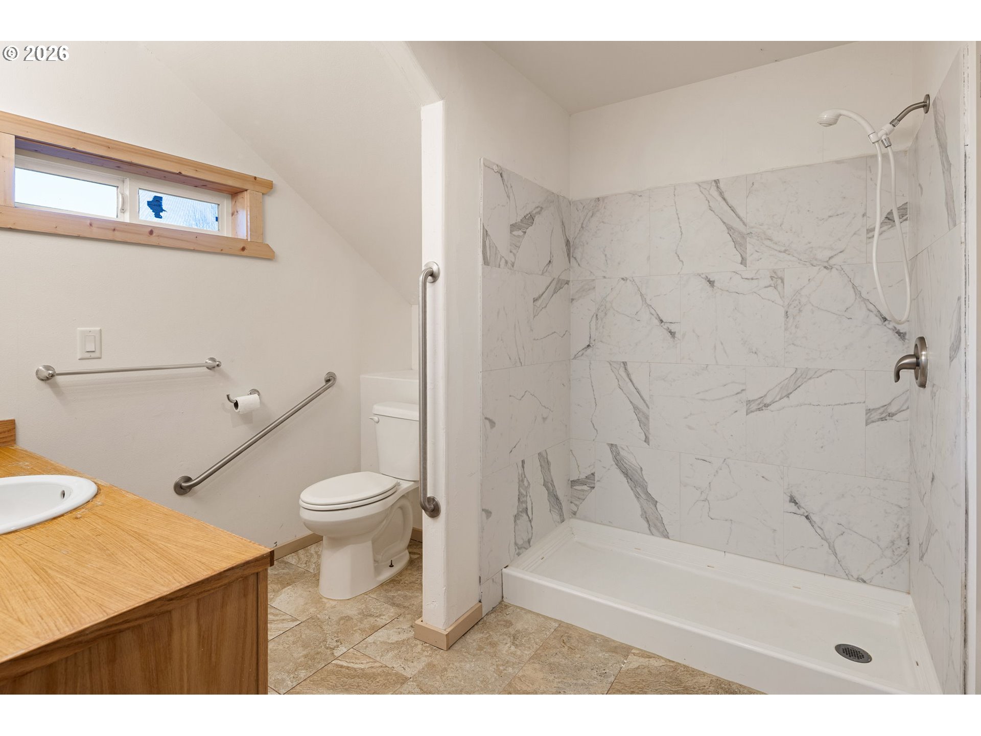 76154 Coho Lane Oakridge, OR 97463 - Photo 26 of 48