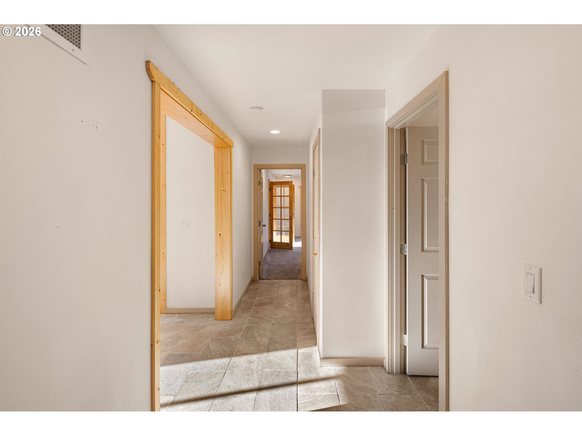 76154 Coho Lane Oakridge, OR 97463 - Photo 8 of 48