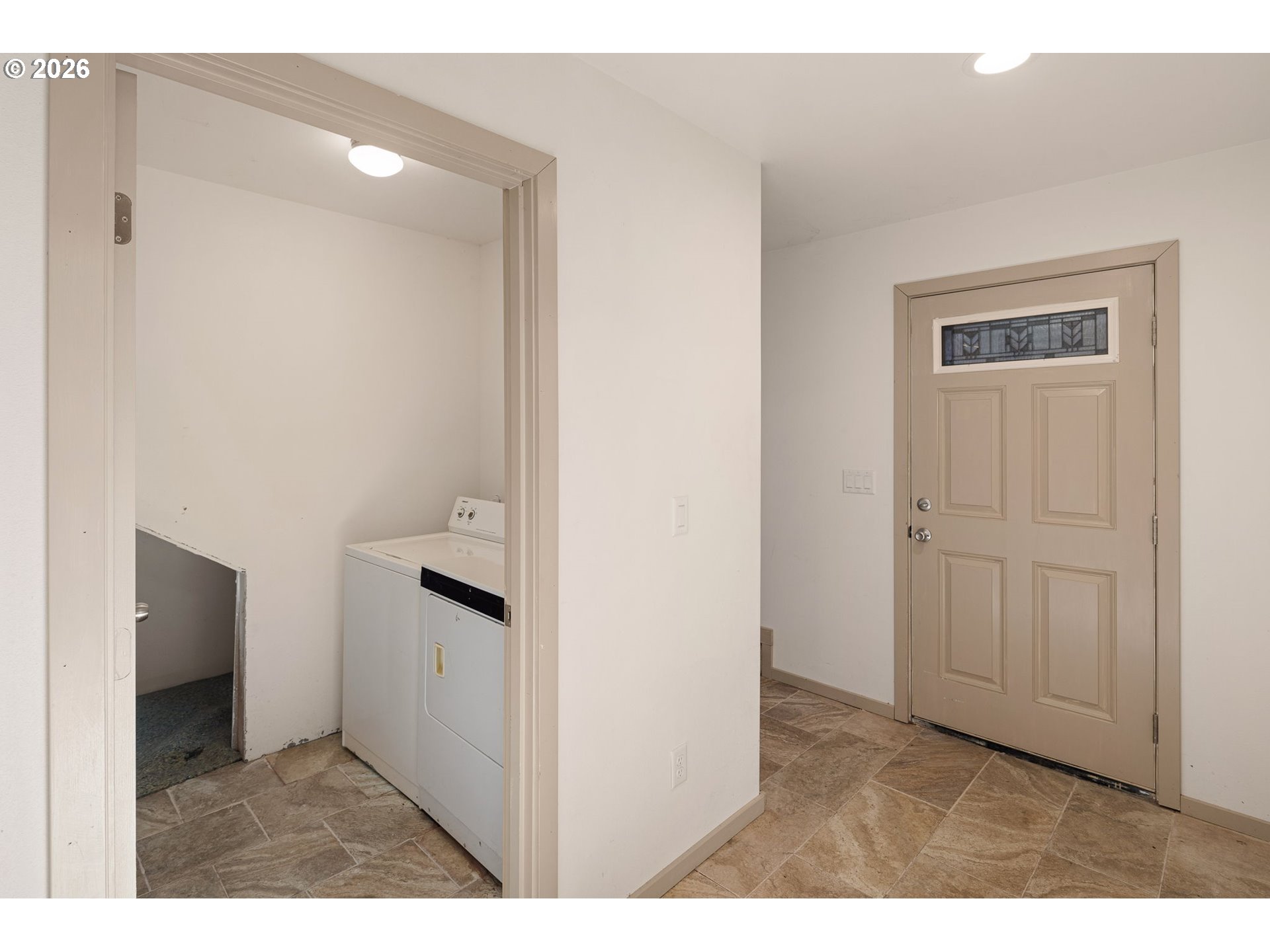 76154 Coho Lane Oakridge, OR 97463 - Photo 10 of 48