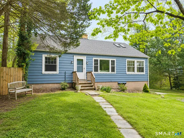 $2,900 | 22 High Ridge Road, Guilford, CT 06437