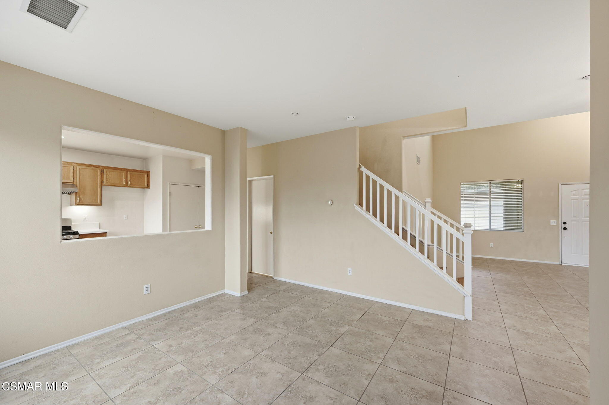 477 Scatterwood Lane Simi Valley, CA 93065 - Photo 9 of 40 9-web-or-mls-477-scatterwood-ln