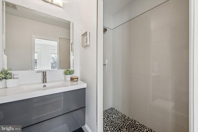 $765,000 | 2735 4th Street Northeast, Washington, DC 20002