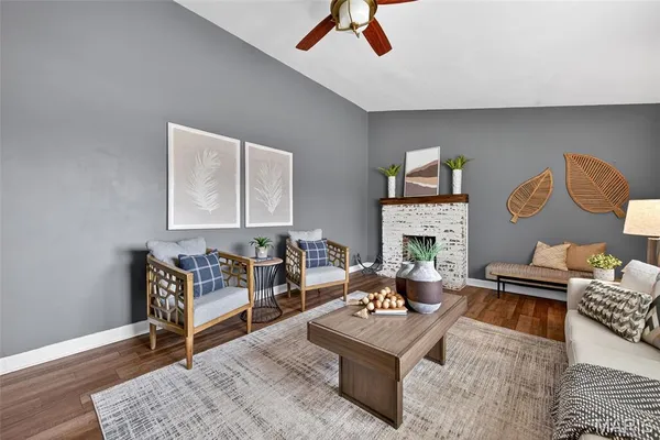 $435,000 | 1001 Barberry Lane, Kirkwood, MO 63122