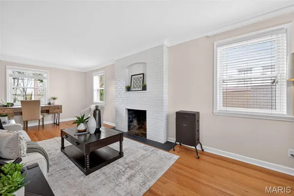$435,000 | 1001 Barberry Lane, Kirkwood, MO 63122