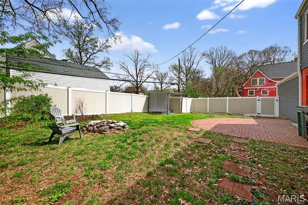 $435,000 | 1001 Barberry Lane, Kirkwood, MO 63122