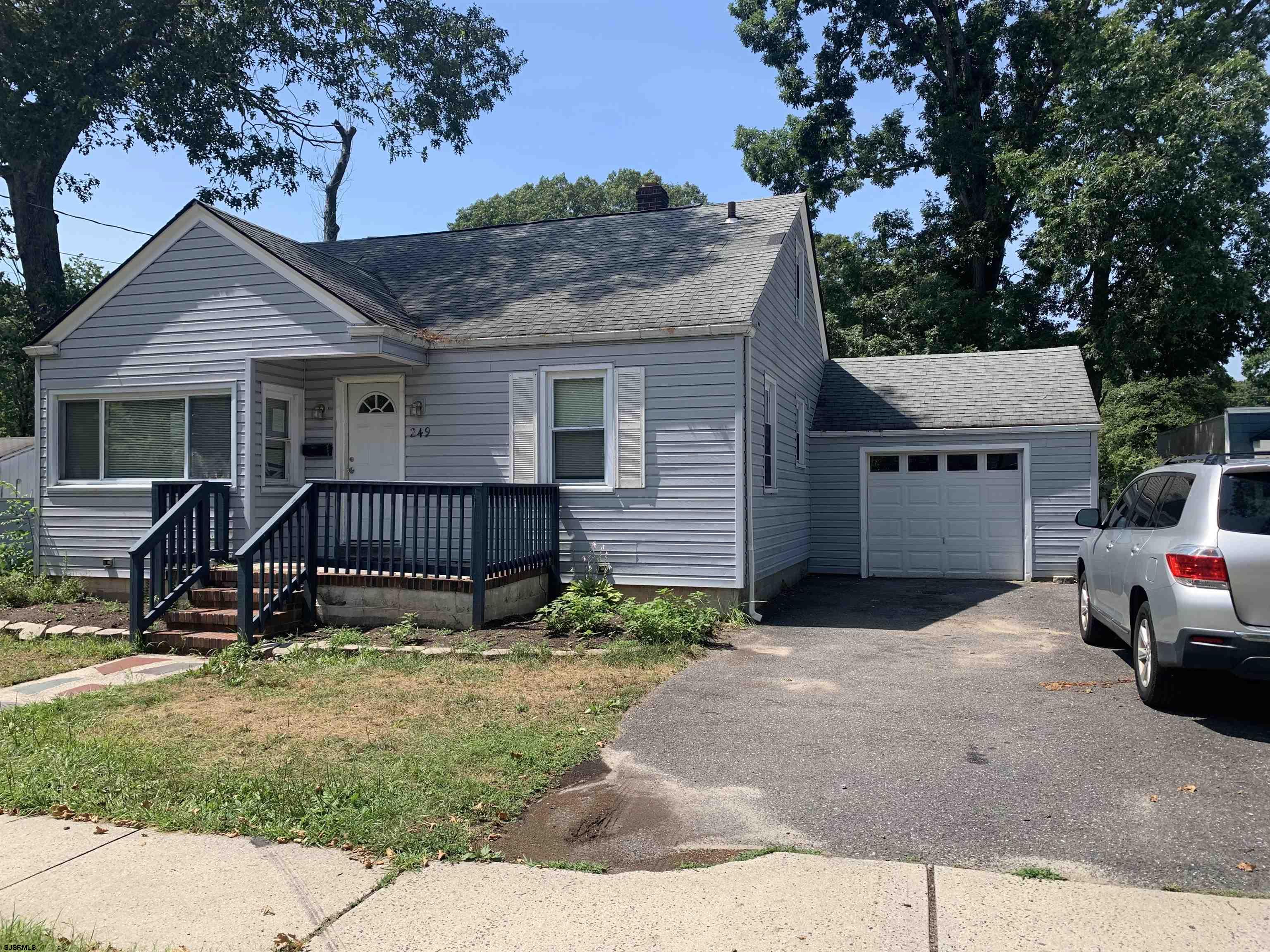 249 New Road Absecon, NJ 08201 - Photo 2 of 18