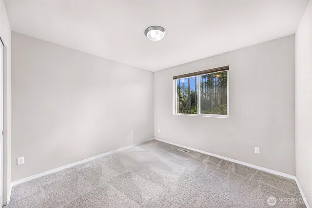 $748,800 | 930 Cove View Circle, Oak Harbor, WA 98277