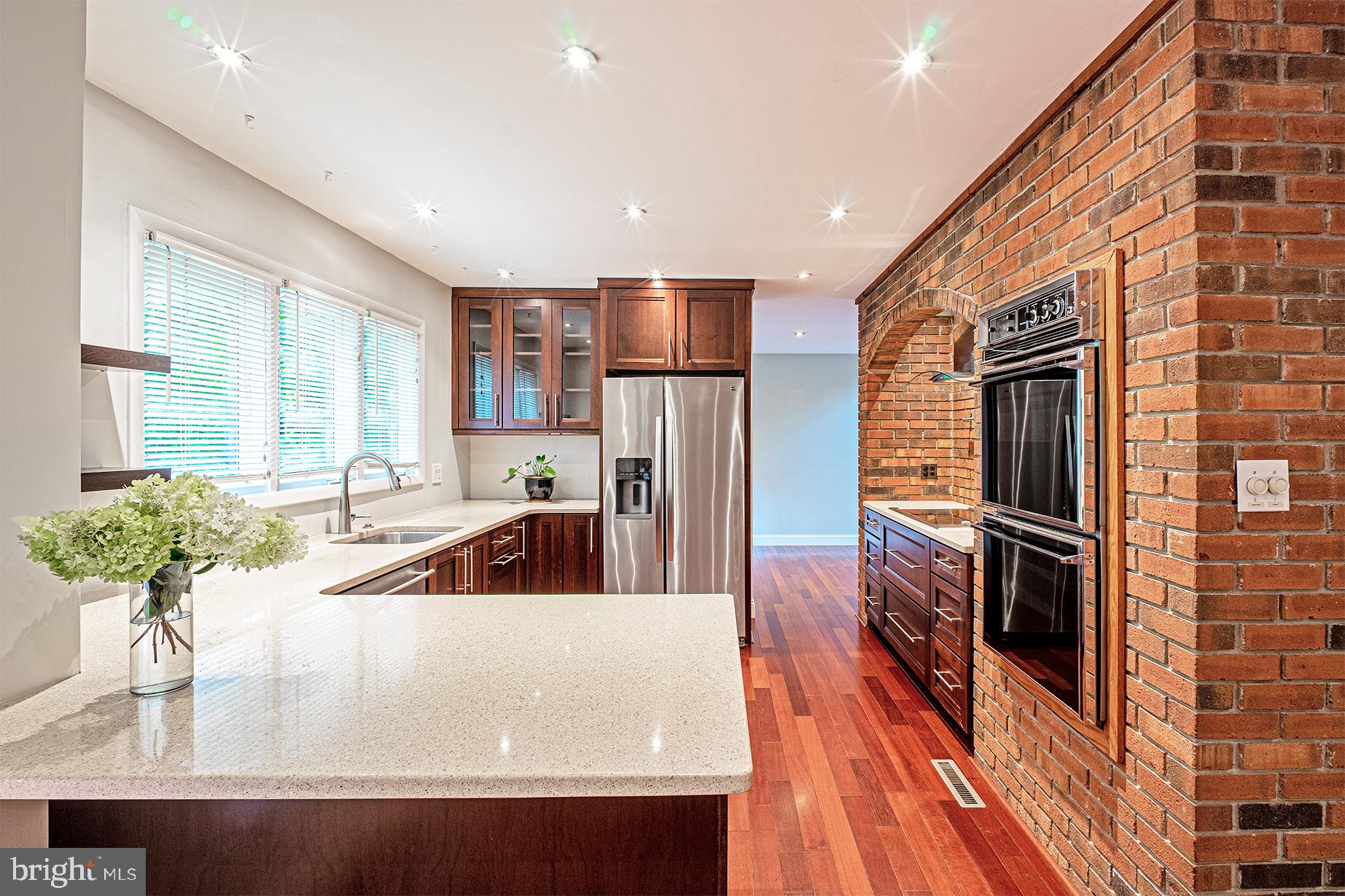 11127 Timberhead Lane Reston, VA 20191 - Photo 12 of 49