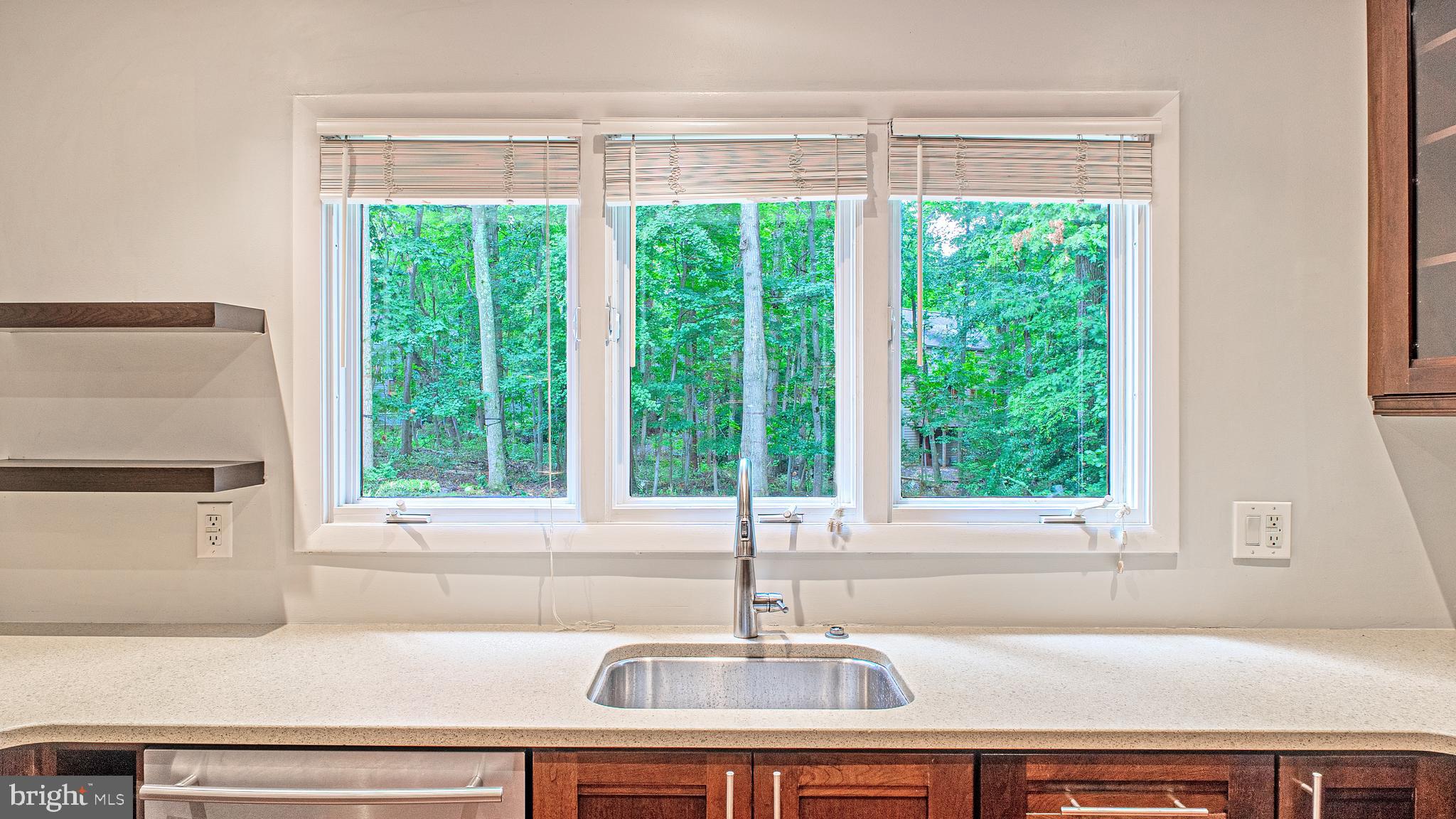 11127 Timberhead Lane Reston, VA 20191 - Photo 14 of 49