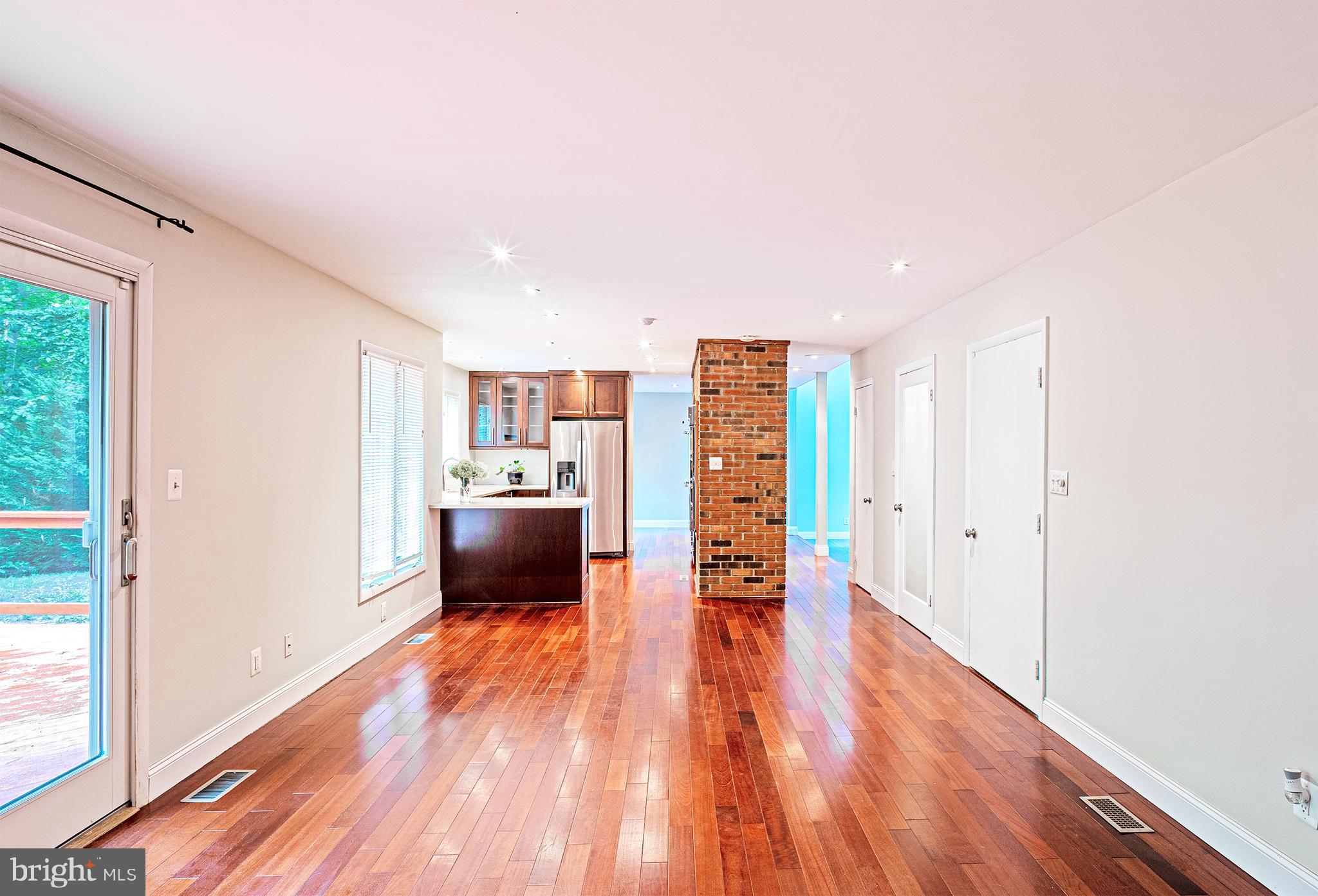 11127 Timberhead Lane Reston, VA 20191 - Photo 21 of 49