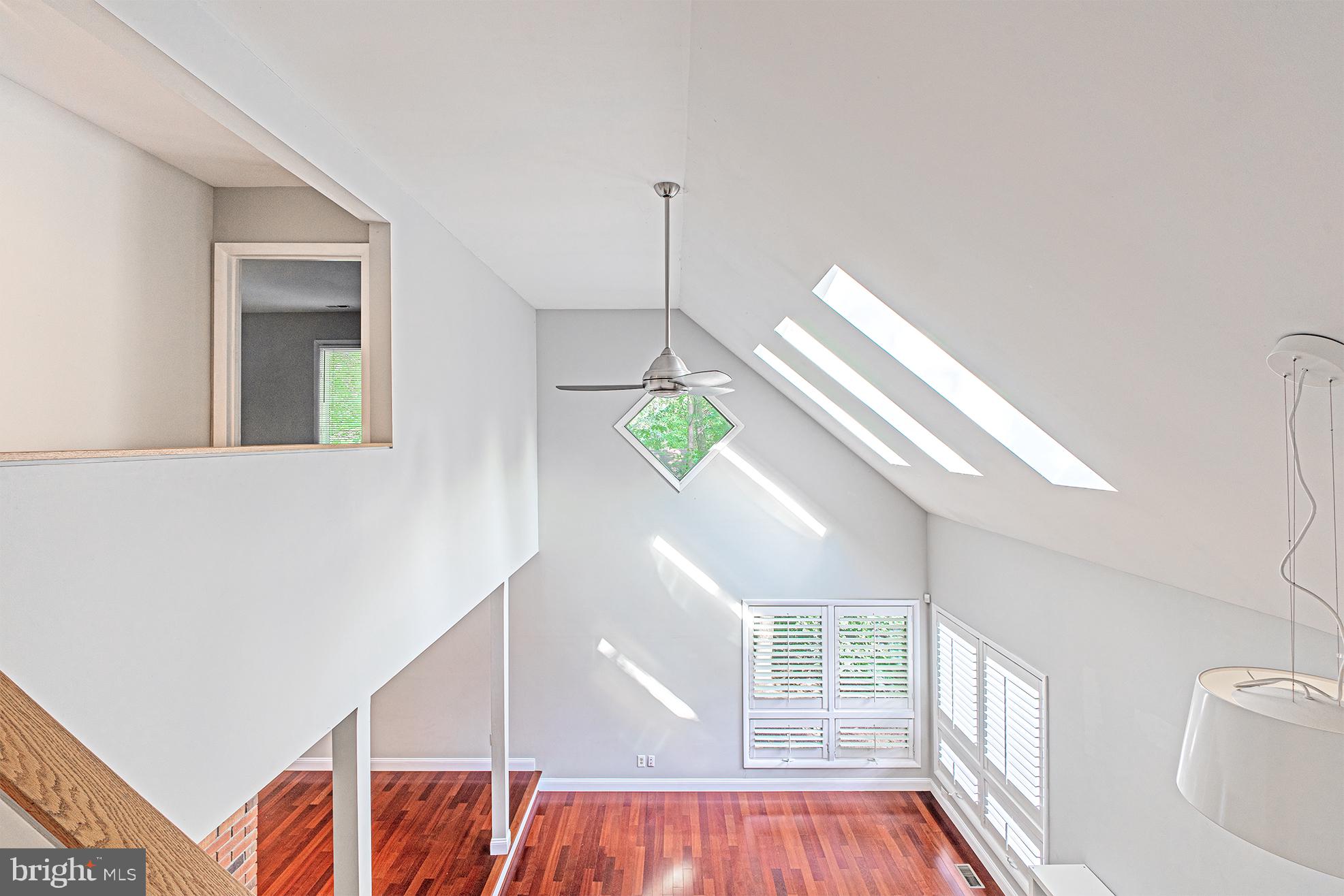 11127 Timberhead Lane Reston, VA 20191 - Photo 24 of 49