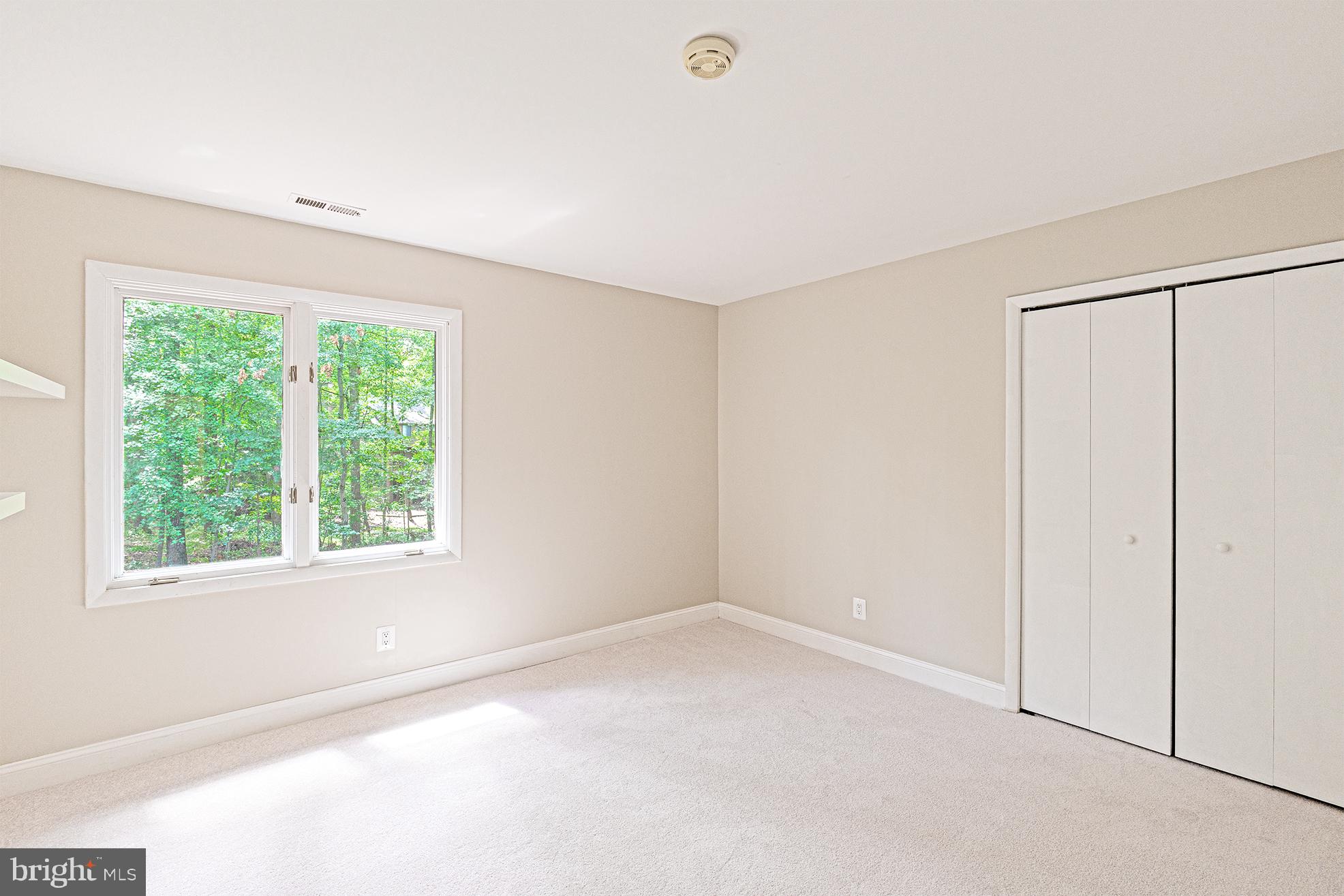 11127 Timberhead Lane Reston, VA 20191 - Photo 34 of 49