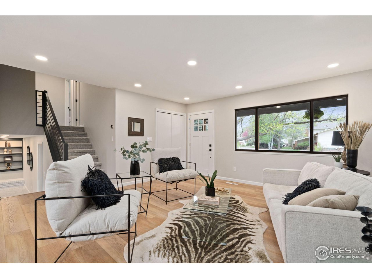 430 Del Clair Road Fort Collins, CO 80525 - Photo 18 of 20 Living Room (open floor plan)