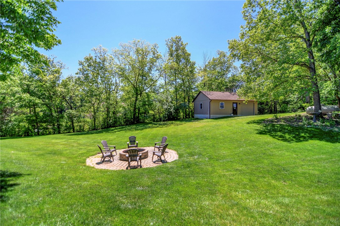 3058 Blackstone Drive Decatur, IL 62522 - Photo 39 of 48