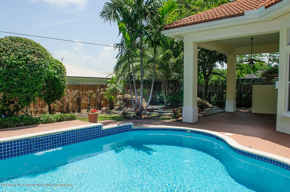 Lanai and pool