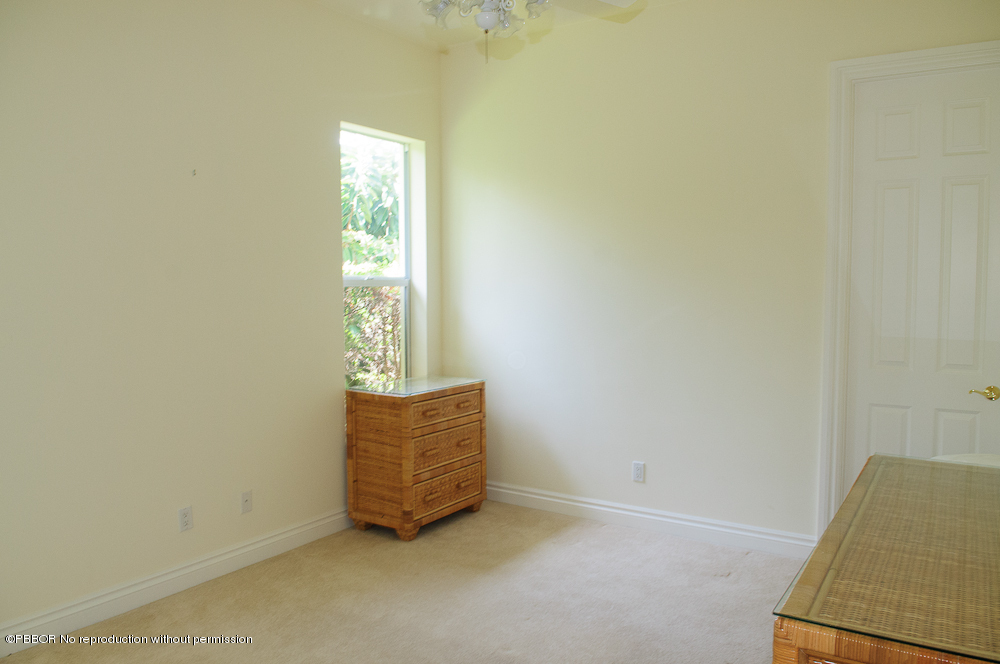 1211 Pine Point Road Riviera Beach, FL 33404 - Photo 10 of 15 2nd bedroom
