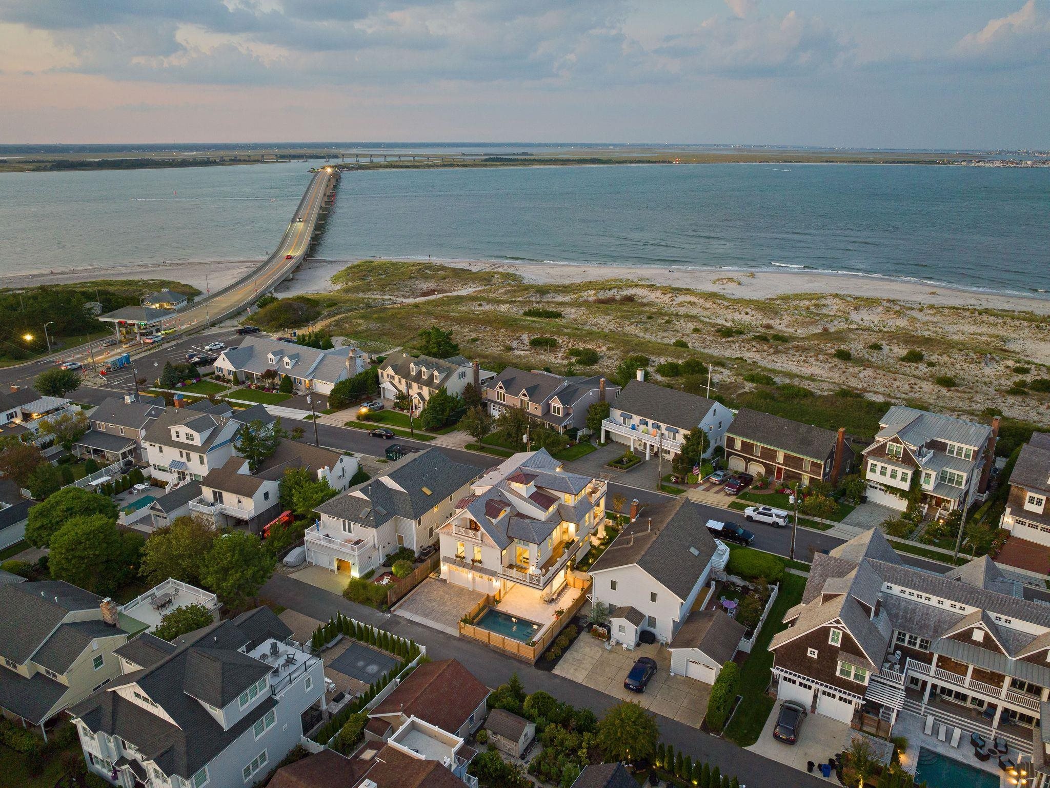 12 East Newcastle Road Ocean City, NJ 08226 - Photo 50 of 50 a view of a city