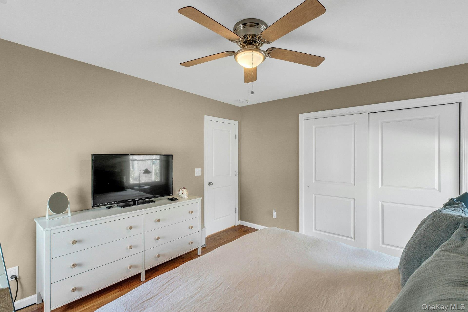 79 School Street Hampton Bays, NY 11946 - Photo 12 of 49 a view of room with flat screen tv