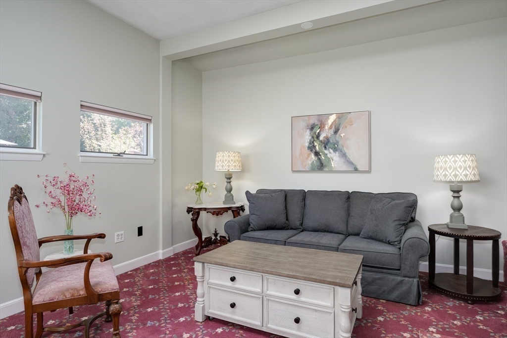 60 Davidson Road Framingham, MA 01701 - Photo 10 of 37 Gallery Image 10