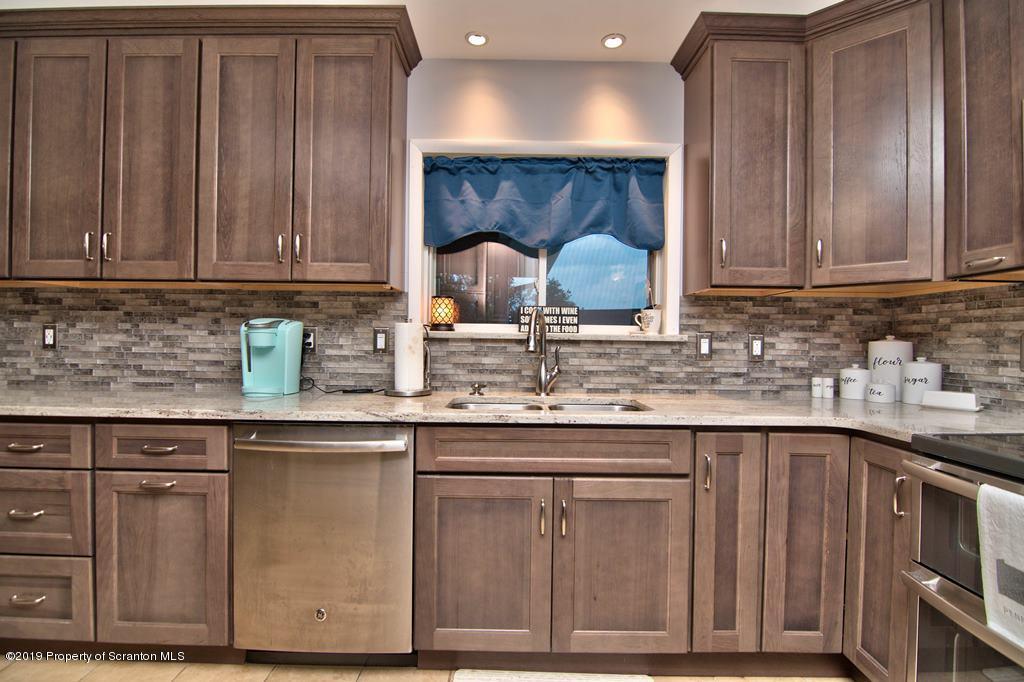 116 Shust Road Carbondale, PA 18407 - Photo 18 of 61 Gallery Image 18