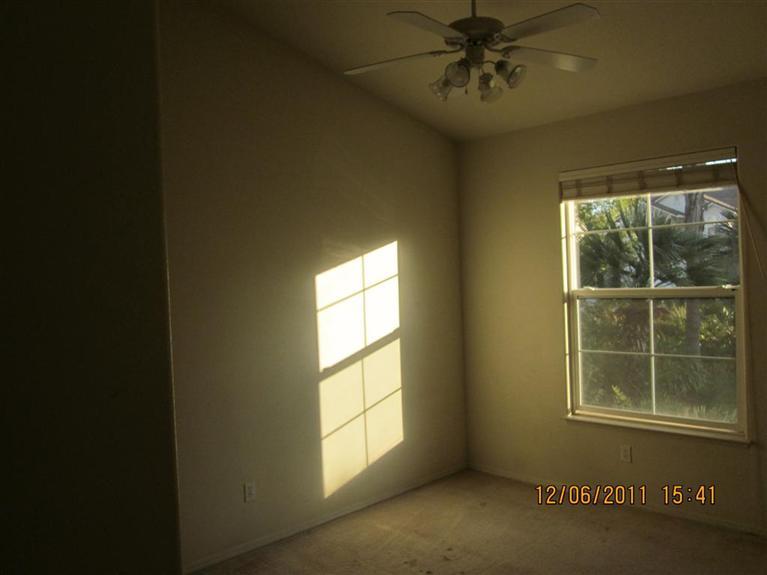 184 West Carpenter Avenue Reedley, CA 93654 - Photo 7 of 10 Gallery Image 7