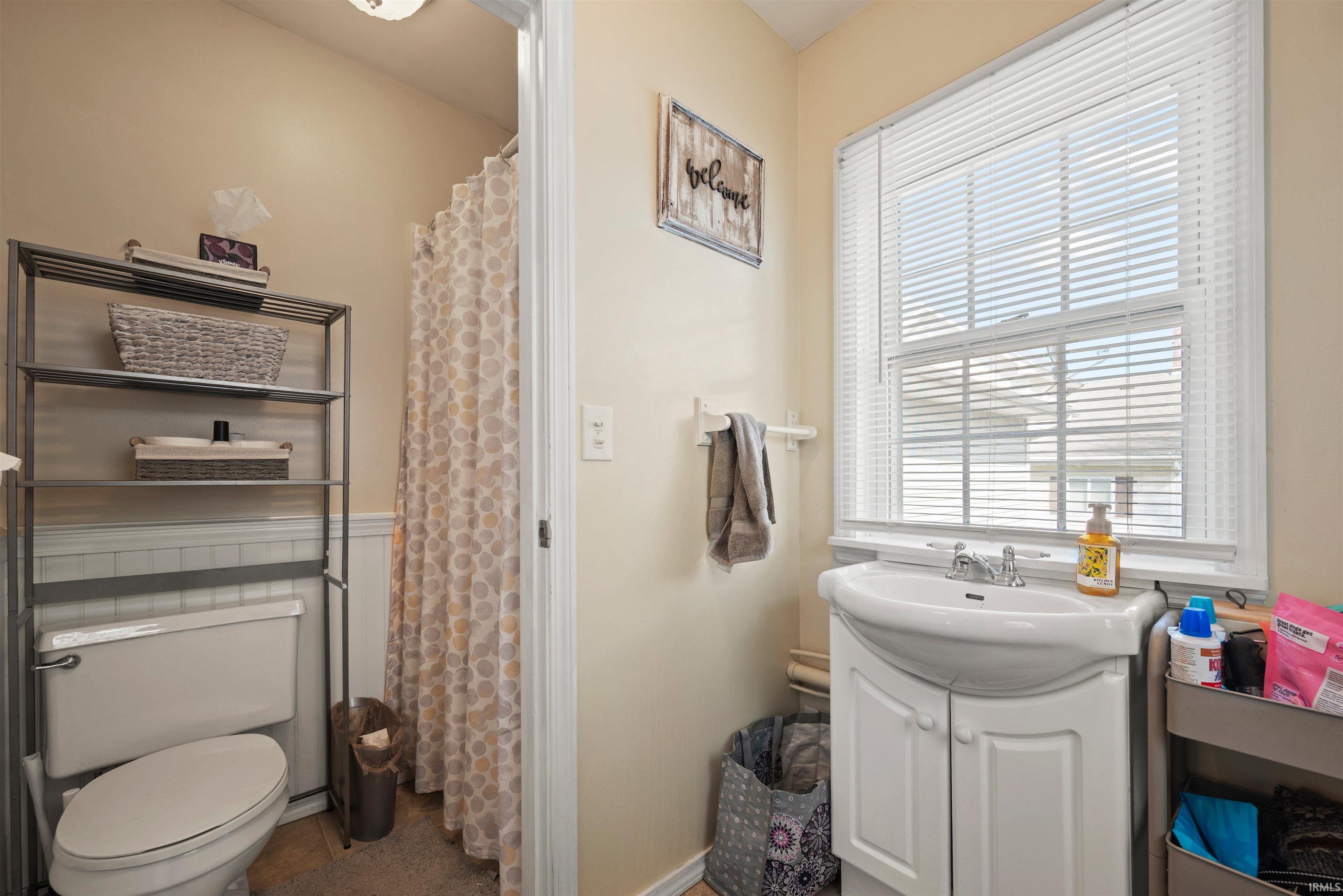 161 Fourth Street Roanoke, IN 46783 - Photo 15 of 33