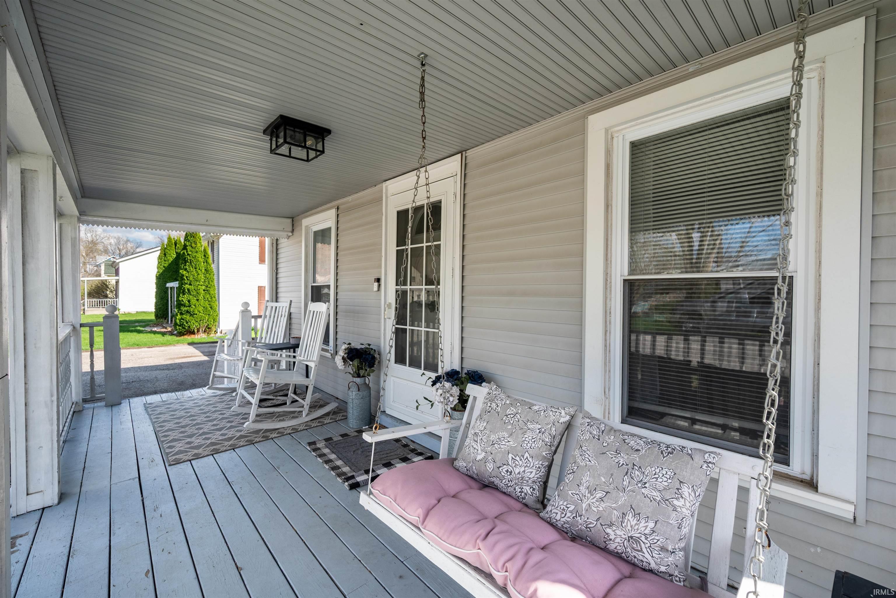 161 Fourth Street Roanoke, IN 46783 - Photo 2 of 33