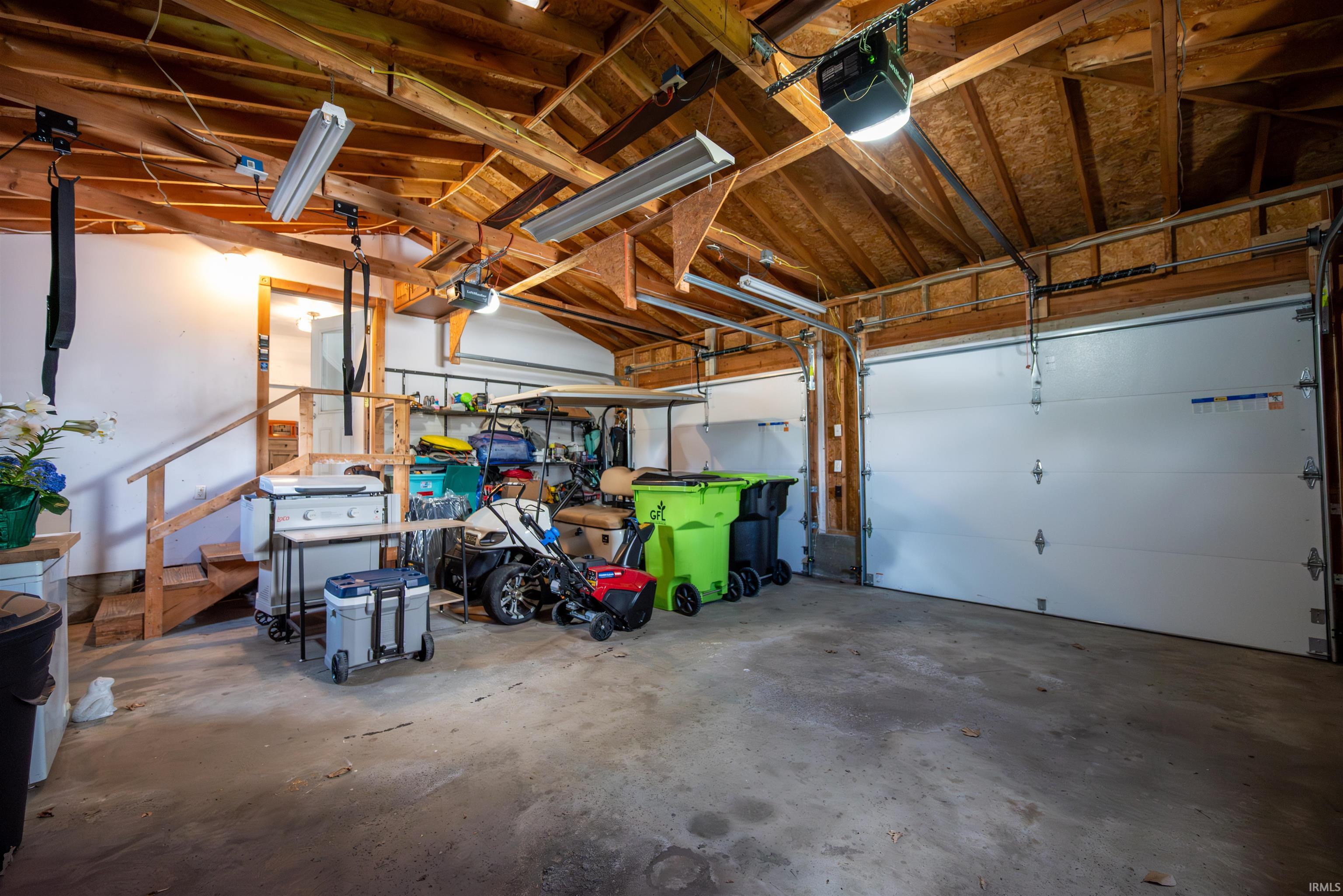 161 Fourth Street Roanoke, IN 46783 - Photo 27 of 33