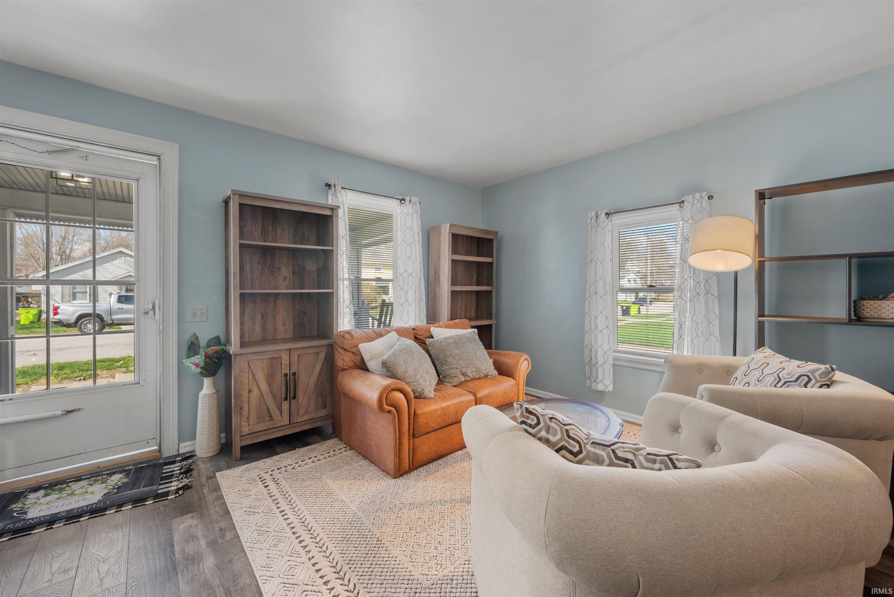 161 Fourth Street Roanoke, IN 46783 - Photo 4 of 33