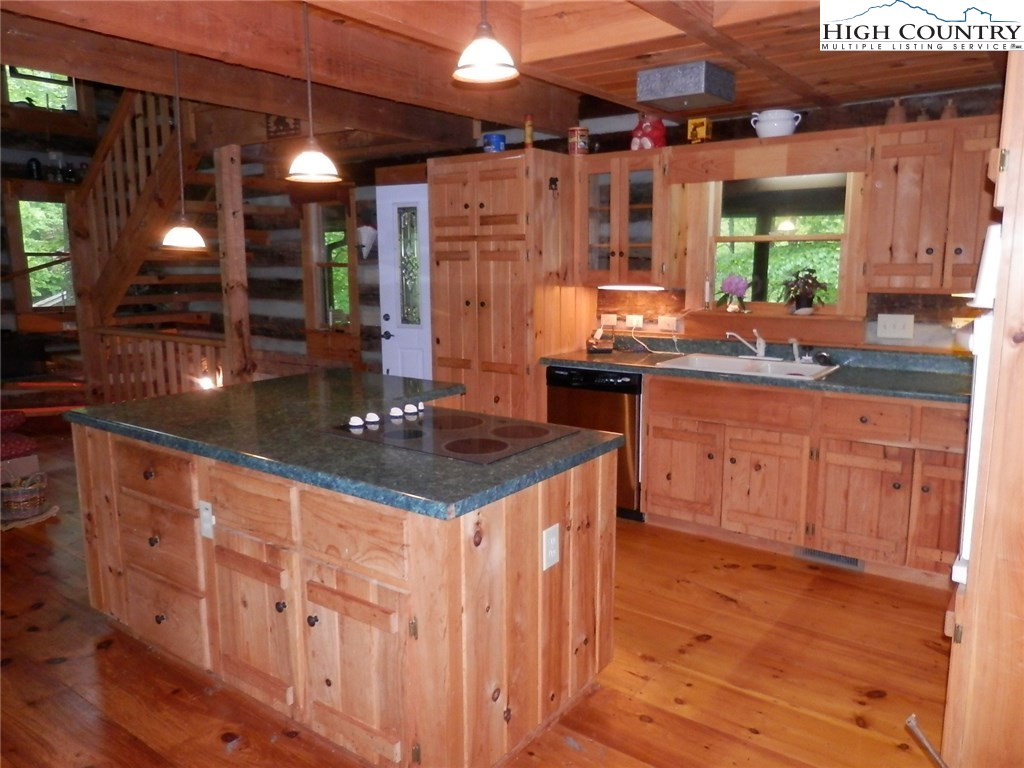 331 Yellow Bear Road Todd, NC 28684 - Photo 11 of 28 Gallery Image 11