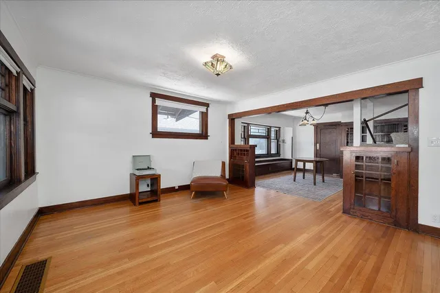 $355,000 | 617 West Carlisle Avenue, Spokane, WA 99205