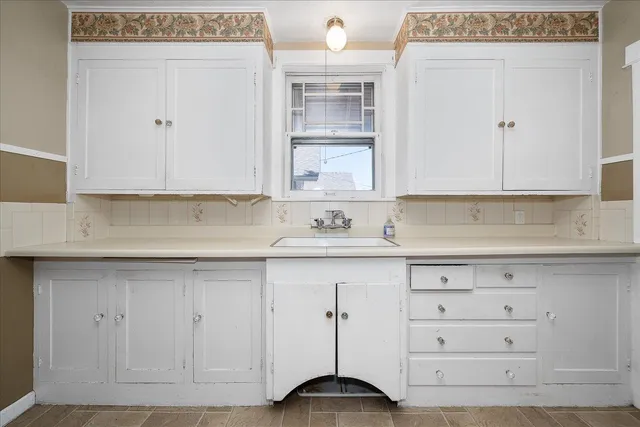 $355,000 | 617 West Carlisle Avenue, Spokane, WA 99205