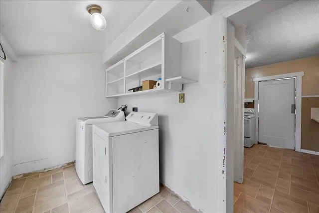 $355,000 | 617 West Carlisle Avenue, Spokane, WA 99205