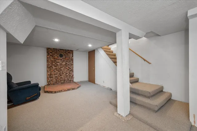 $355,000 | 617 West Carlisle Avenue, Spokane, WA 99205