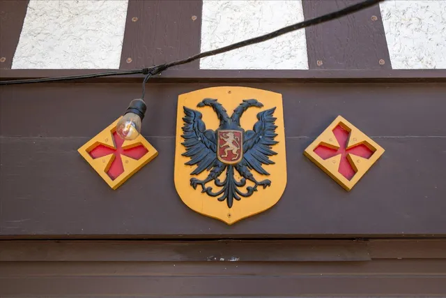 $355,000 | 617 West Carlisle Avenue, Spokane, WA 99205