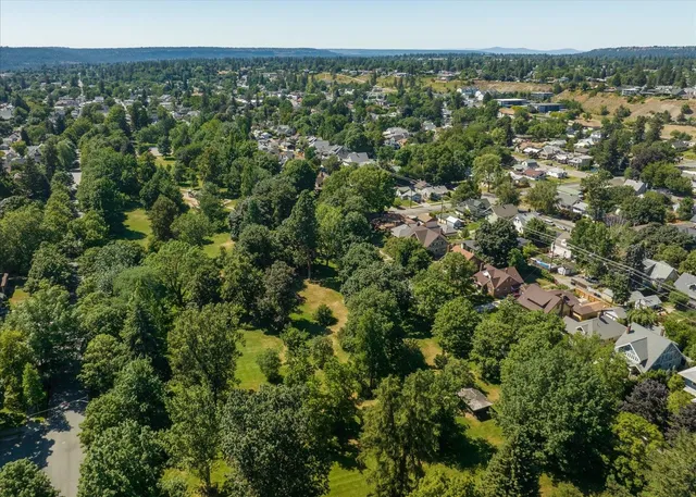 $355,000 | 617 West Carlisle Avenue, Spokane, WA 99205