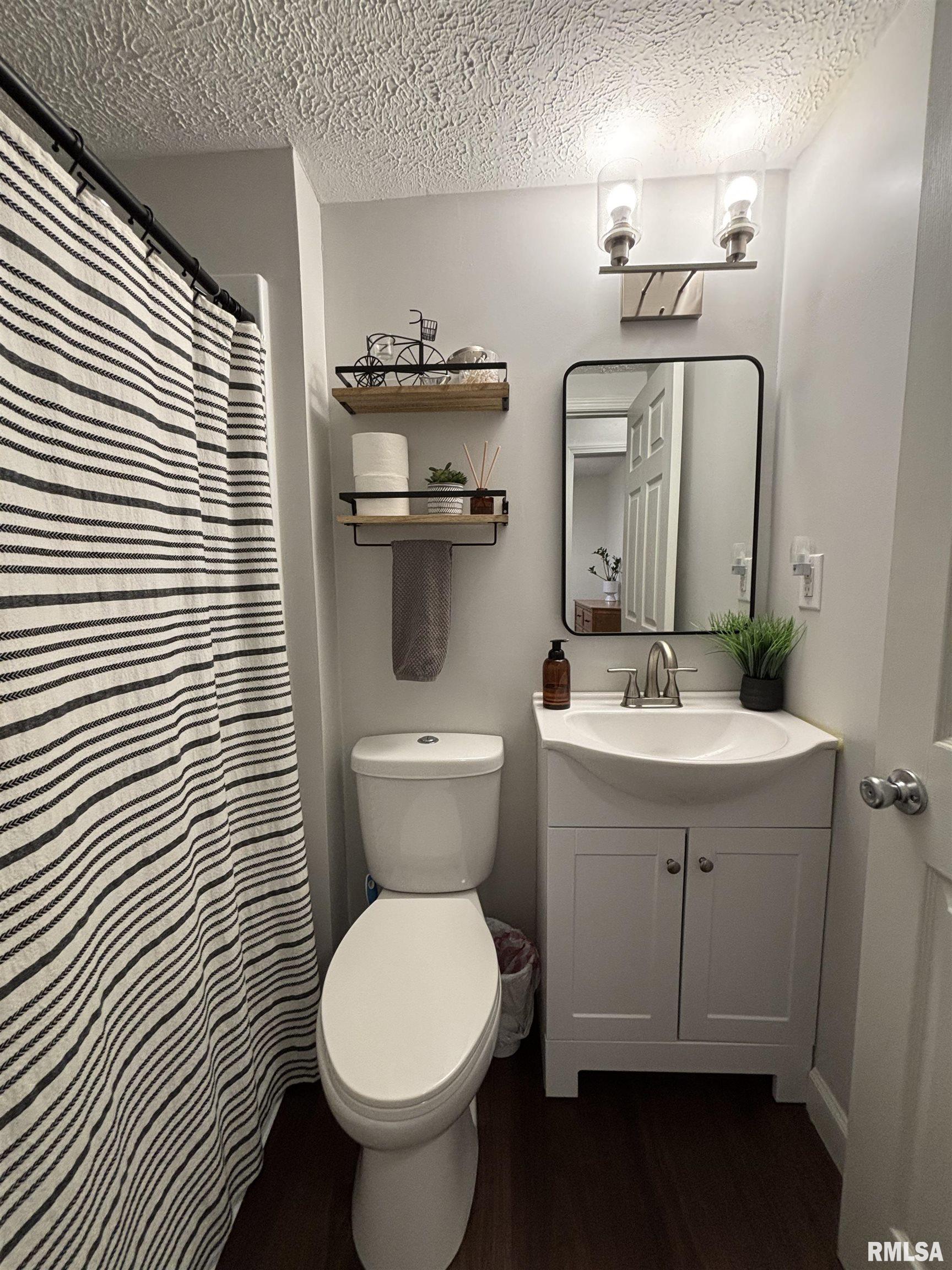 2001 West Calhoun Avenue Springfield, IL 62702 - Photo 17 of 27