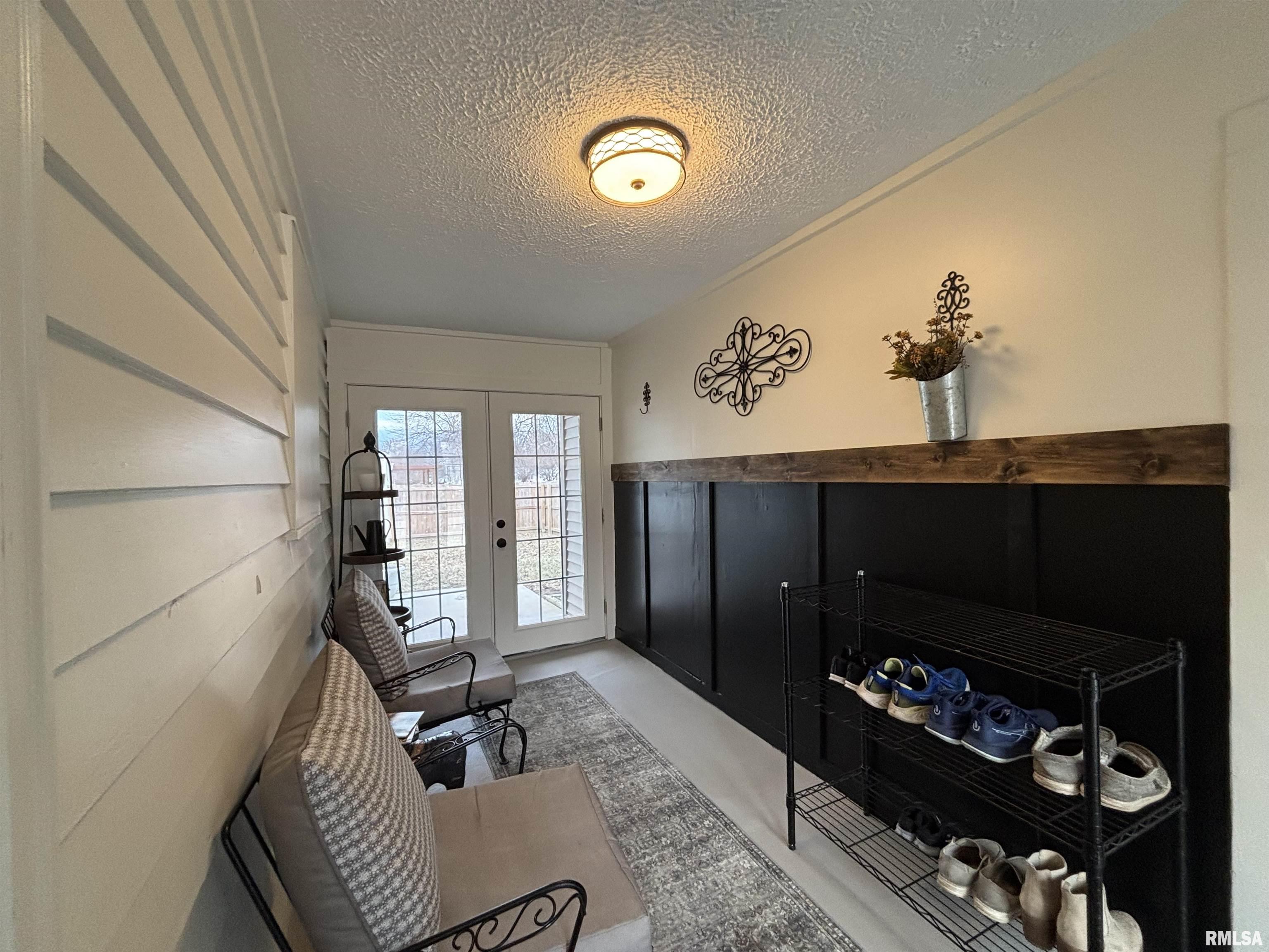 2001 West Calhoun Avenue Springfield, IL 62702 - Photo 19 of 27