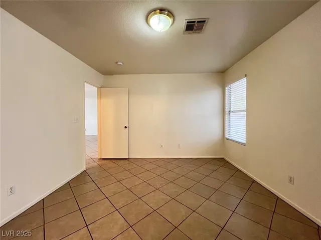 $1,700 | 5322 Edna Crane Avenue, North Las Vegas, NV 89031