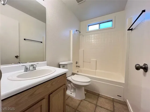 $1,700 | 5322 Edna Crane Avenue, North Las Vegas, NV 89031