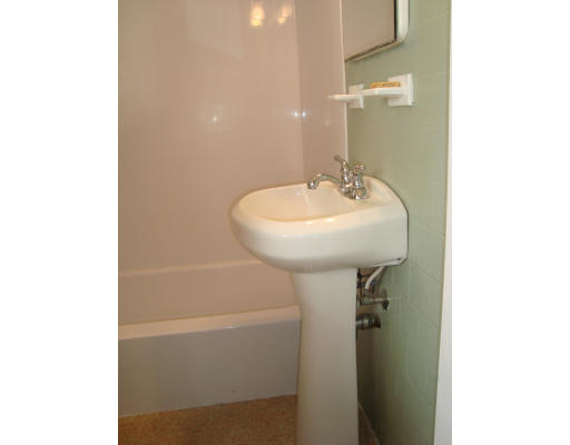 54 Spring Street Cambridge, MA 02141 - Photo 6 of 8 Gallery Image 6