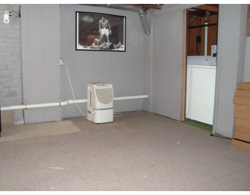 54 Spring Street Cambridge, MA 02141 - Photo 7 of 8 Gallery Image 7