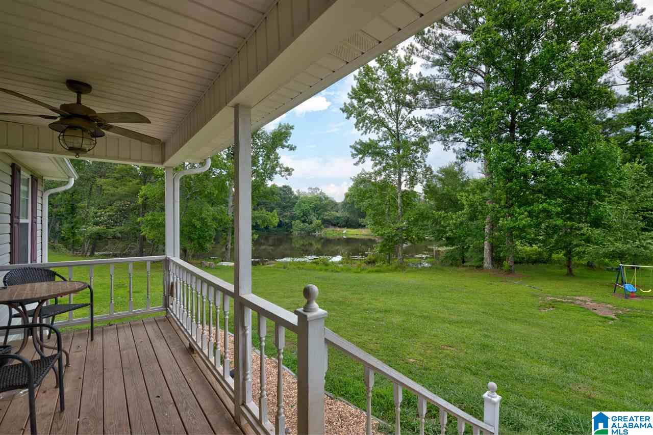 551 Skyview Lake Road Warrior, AL 35180 - Photo 4 of 21